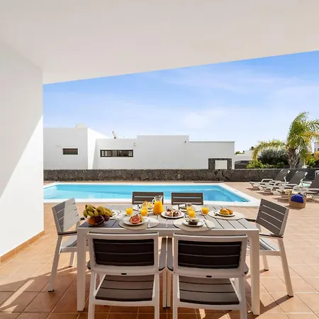 Dafne By Escapehome *