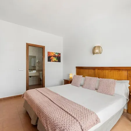 Dafne By Escapehome Villa Playa Blanca (Lanzarote)
