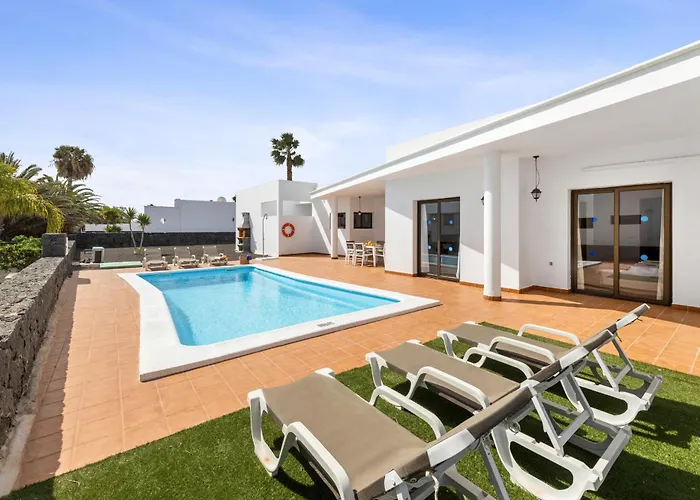 Dafne By Escape Playa Blanca (Lanzarote)